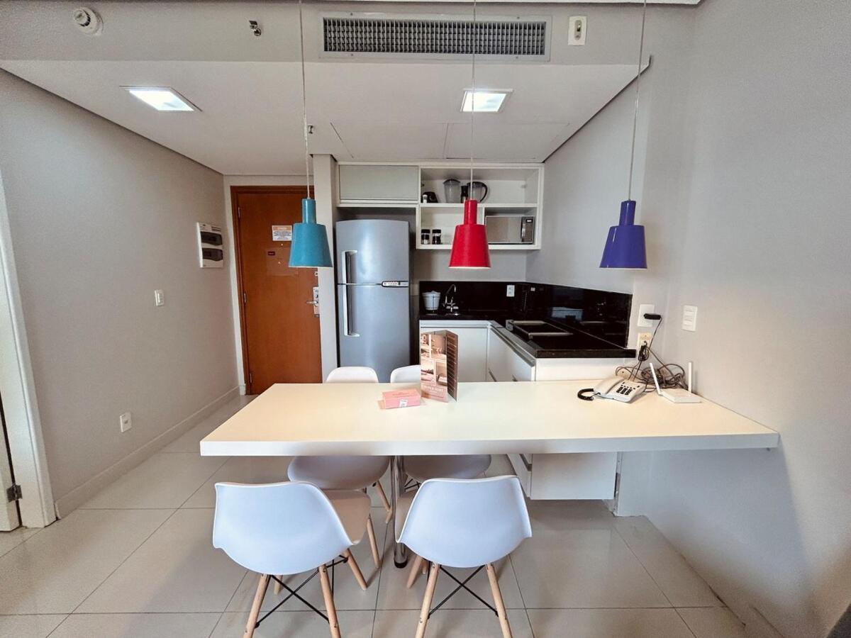 Flat No De Santos. Pe Na Areia Com Piscina! *